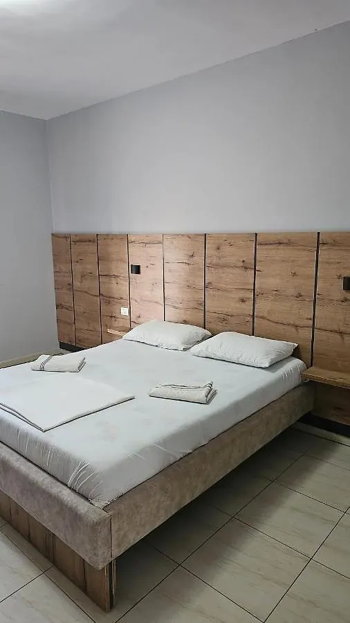 Hotel Marigona Shëngjin Frühstückspension